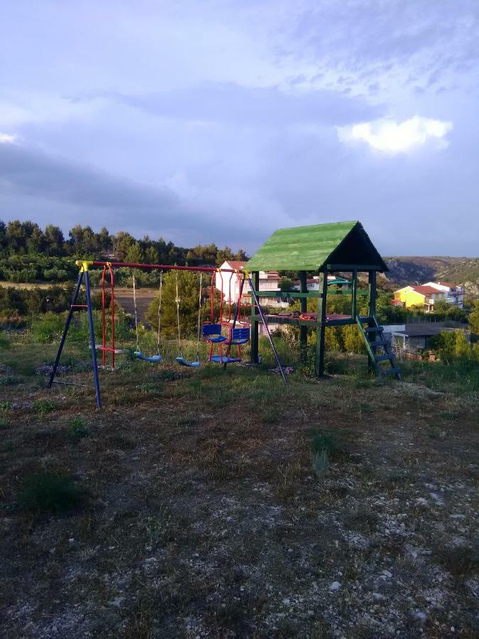 Panorama Apartments Skradin Exterior photo